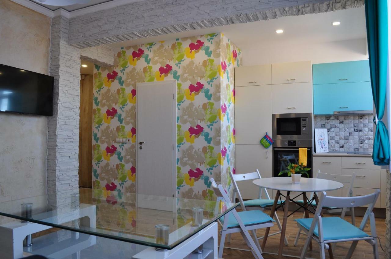 Sofia Central Pretty Apartment Ngoại thất bức ảnh