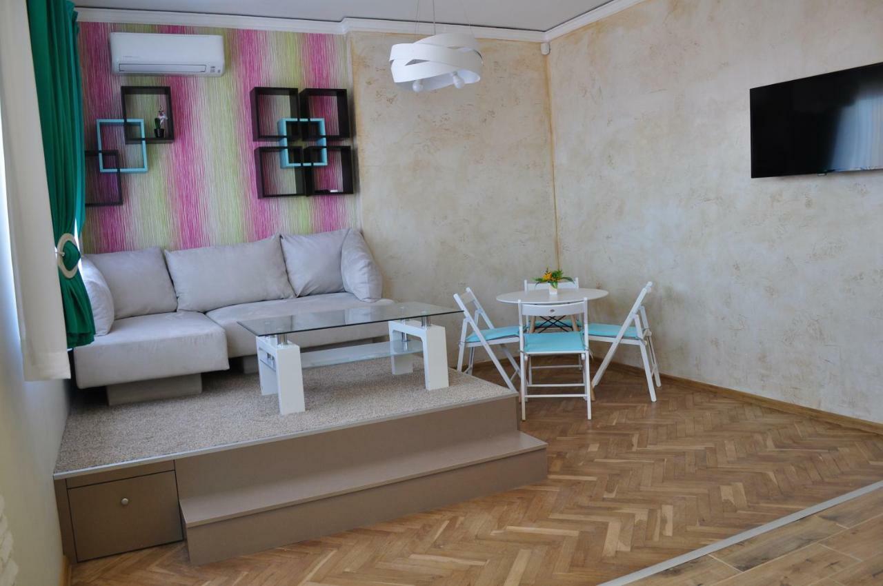 Sofia Central Pretty Apartment Ngoại thất bức ảnh